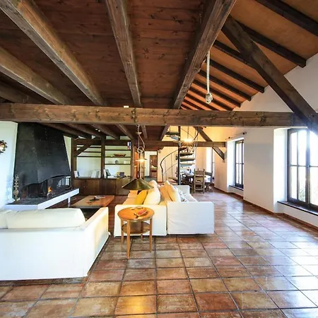 Haus Unter Der Buche Holiday home Locarno